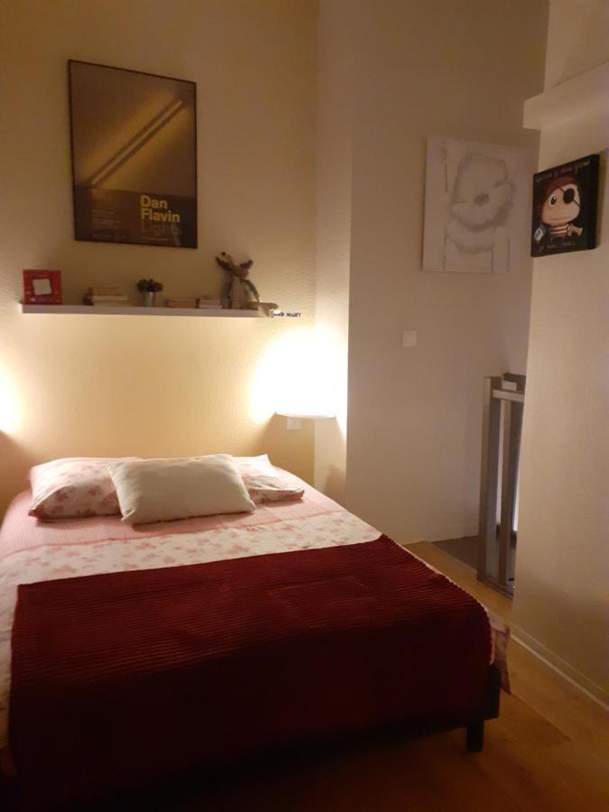 Apartamento T1Bis Duplex Hyper Centre Historique De Bx Burdeos Exterior foto